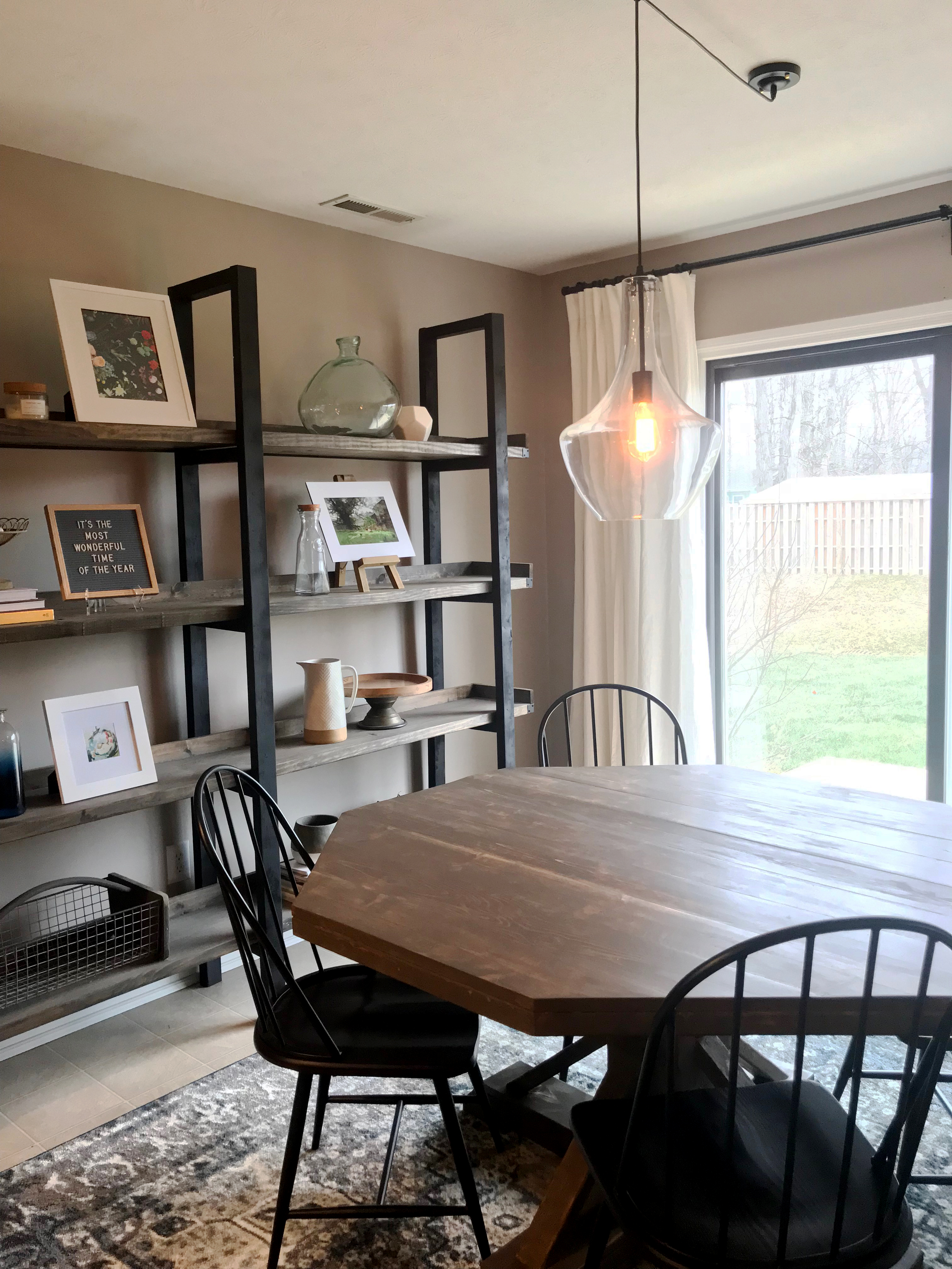 DIY Dining Room Custom Shelves
